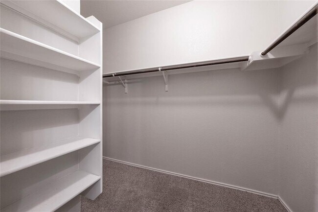 Building Photo - 15106 Kent Justin Dr