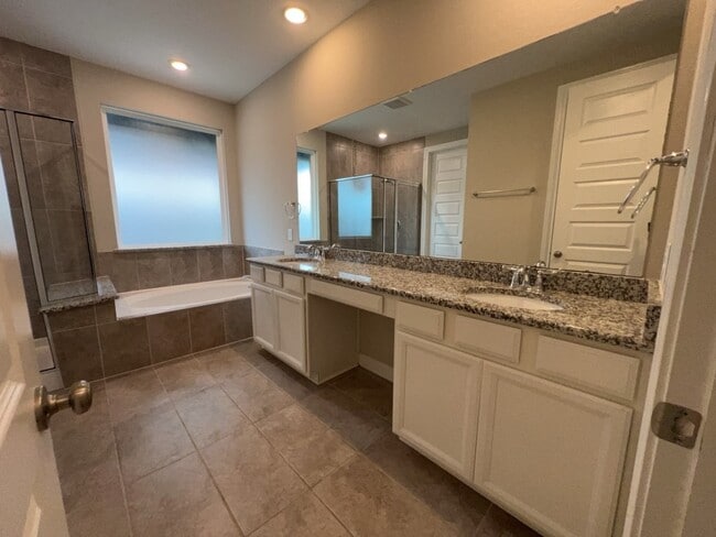 Building Photo - 24715 Gracefield Haven Ln