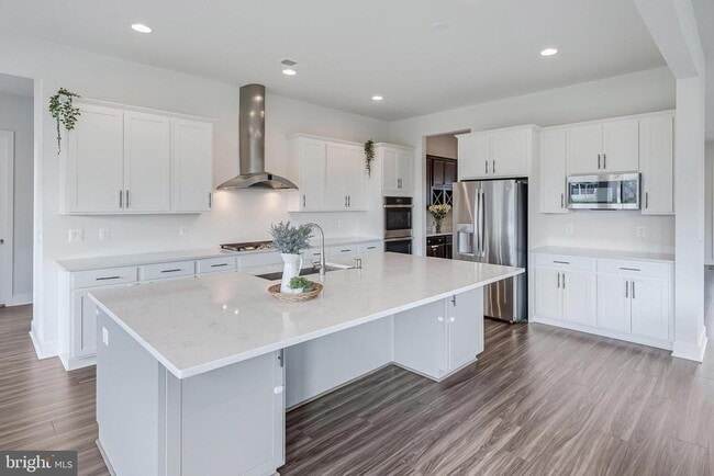 Building Photo - 23765 Fairfield Knl Ct