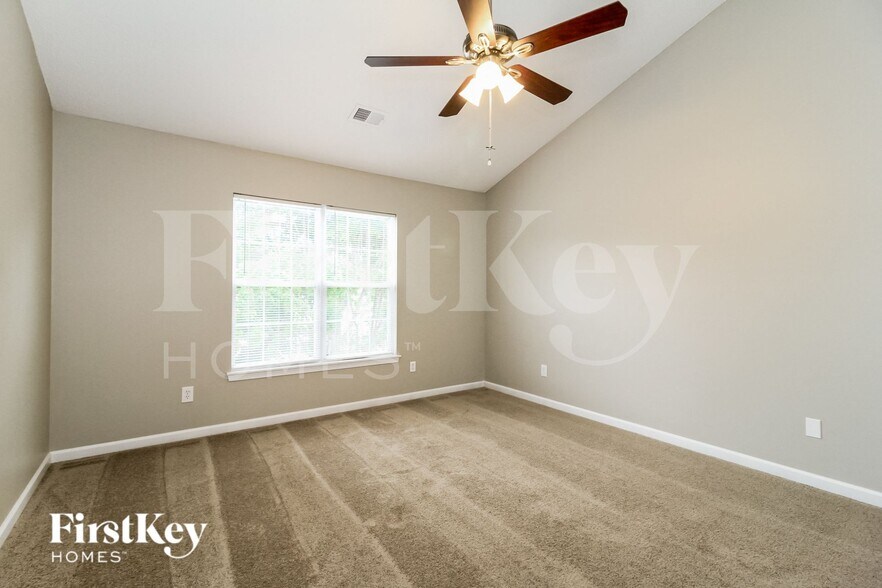 Building Photo - 4313 Bradbury Way