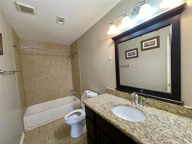 Building Photo - 1624 Shreveport Trail