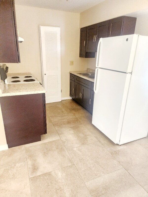 Building Photo - 4175 Krupp Dr