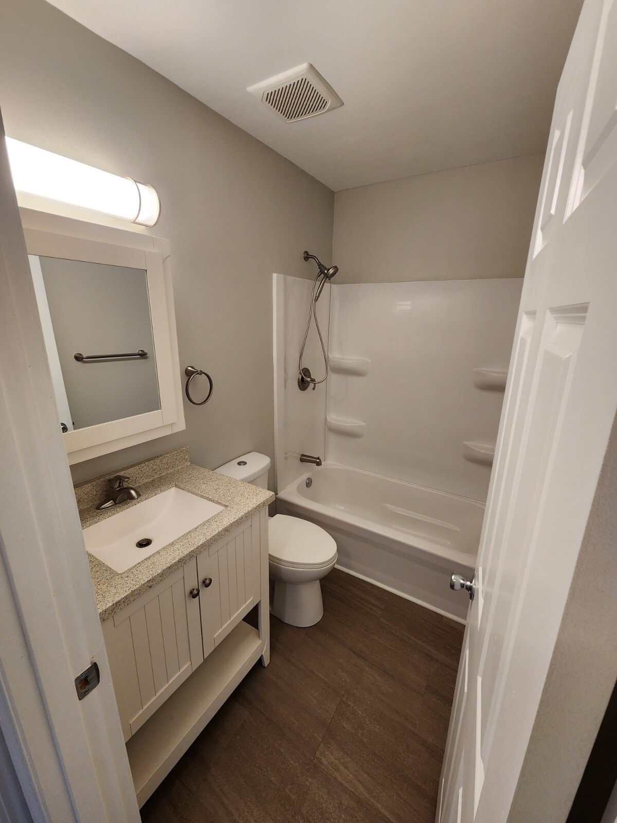 Building Photo - 410 McKinley St