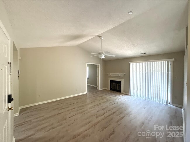 Building Photo - 2720 Von Thuringer Ct
