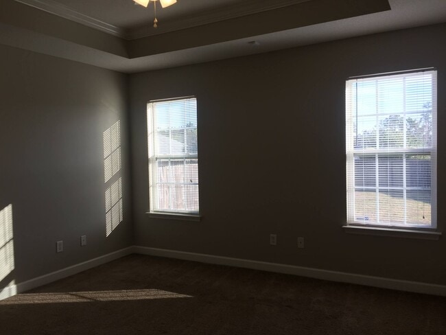 Building Photo - Charming 3BR/2BA Home with Open Split Floor Plan in Druid Oaks