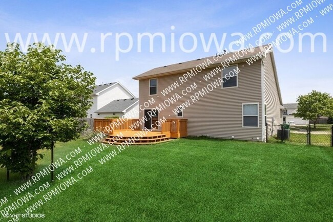 Building Photo - GREAT LOCATION!! 3 Bed, 2 Bath Home in Ankeny