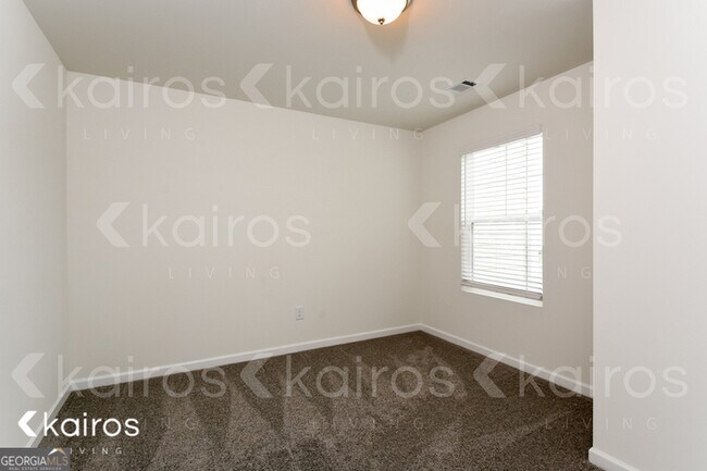 Building Photo - 121 Dudley Wy