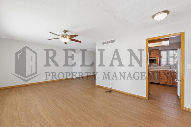 Building Photo - 8300 W 9th St N