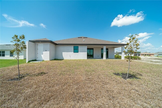 Building Photo - 2458 NW 21st Terrace