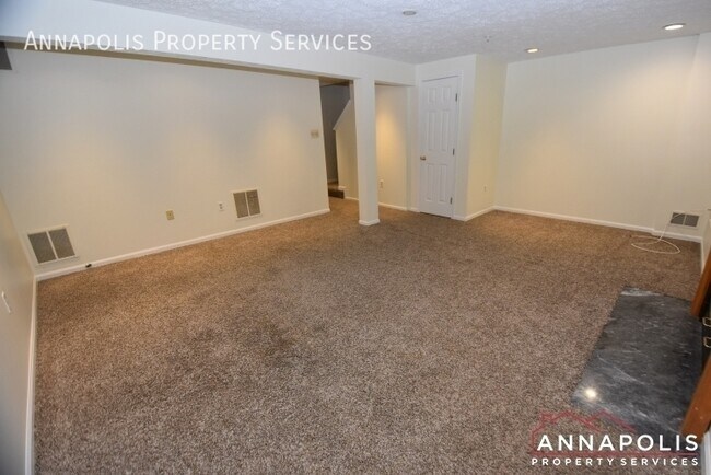 Building Photo - 1534 Falstone Ln