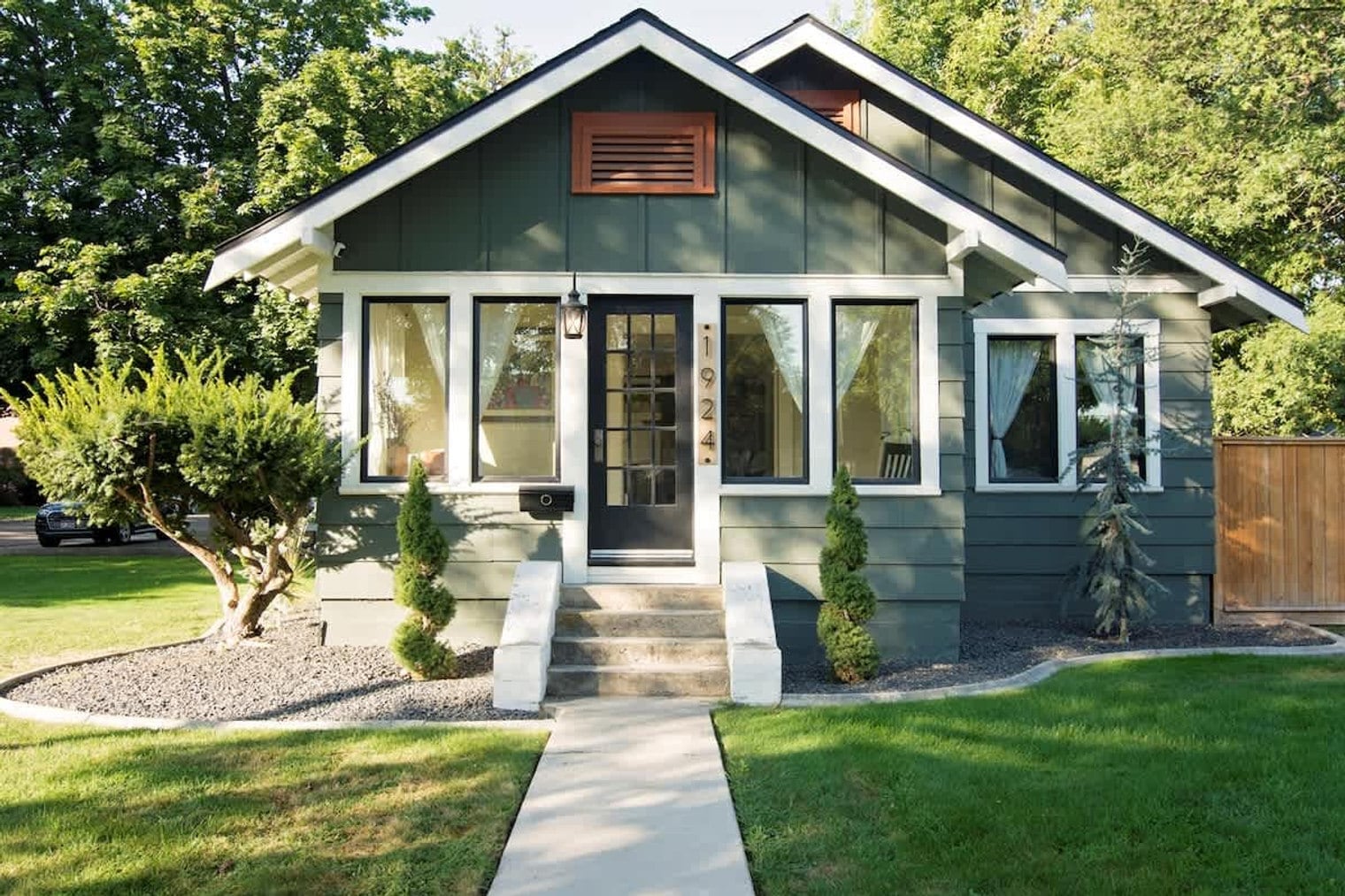 Building Photo - 1924 Cleveland Blvd