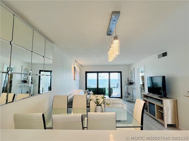 Building Photo - 9400 S Ocean Dr