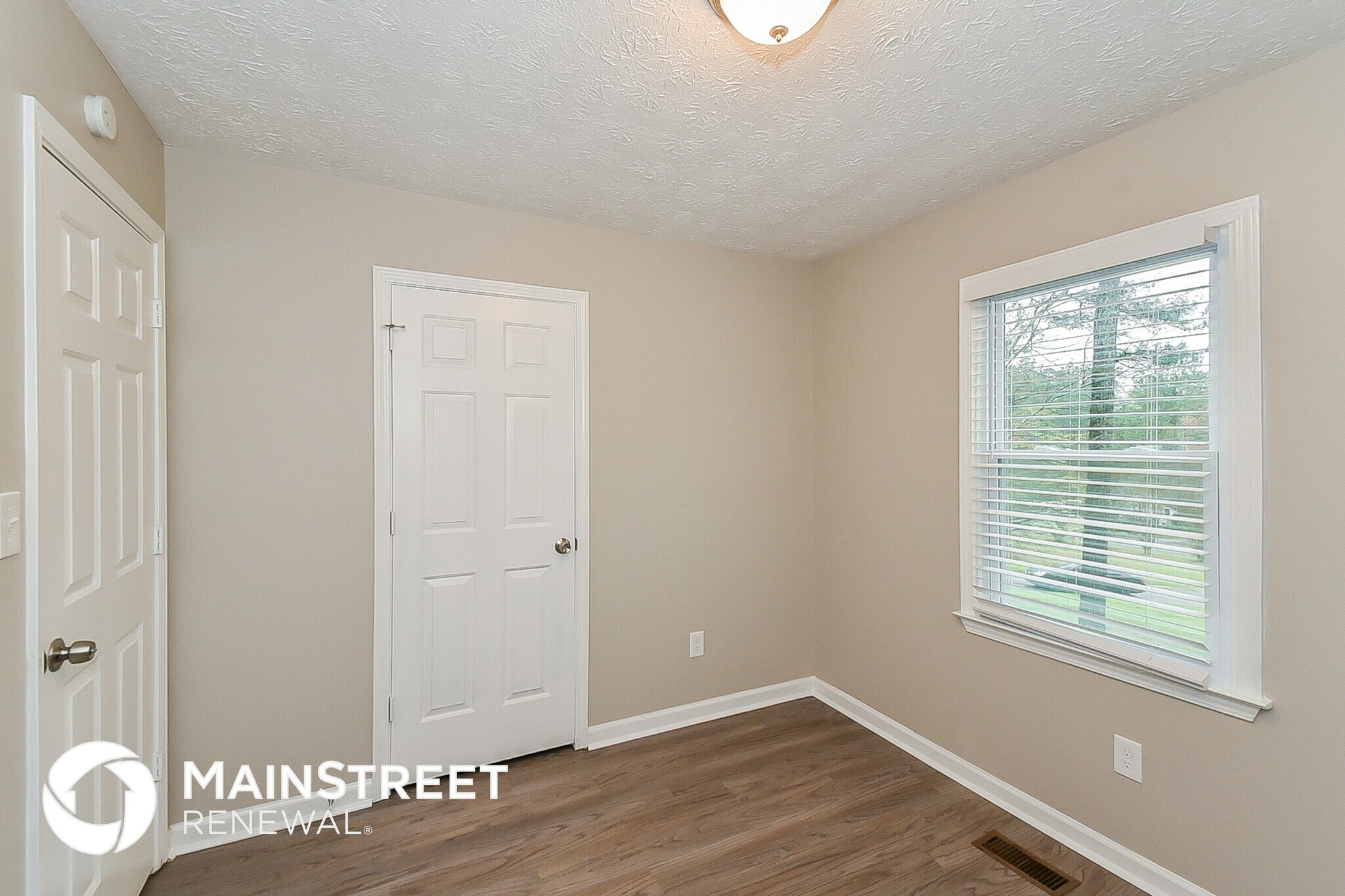 Building Photo - 780 Silverthorne Cir