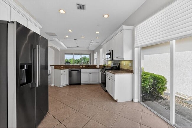 Building Photo - 118 Padova Way