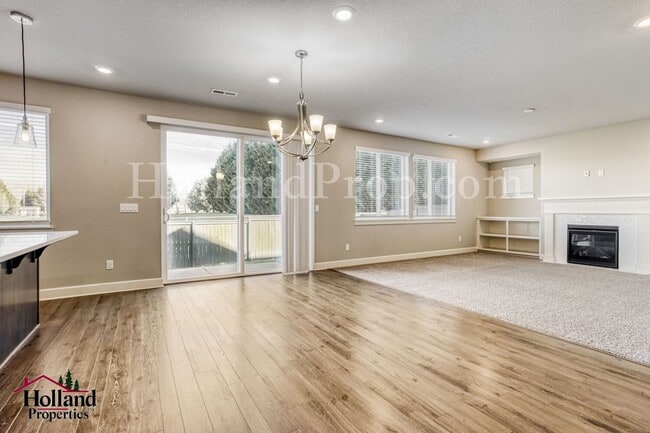 Building Photo - Beautiful 4-bedroom, 3-bathroom residence in desirable Hillsboro, OR.