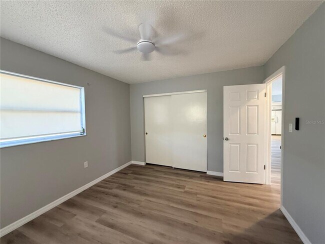 Building Photo - 8437 Luray Dr