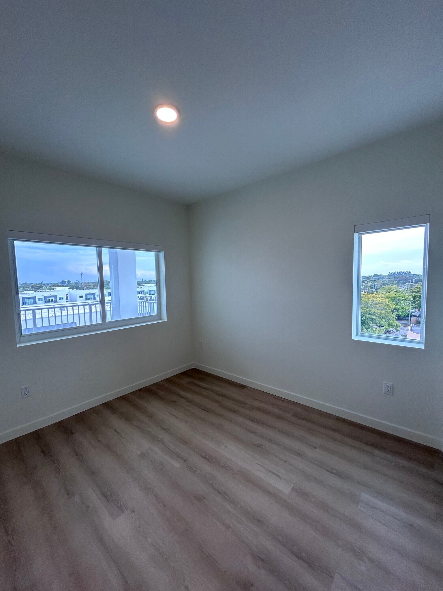 Building Photo - 1715 N J Ter