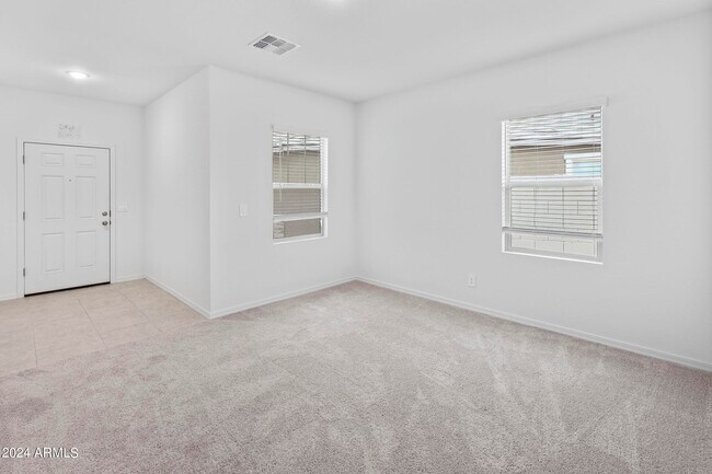 Building Photo - 9637 W Agora Ln