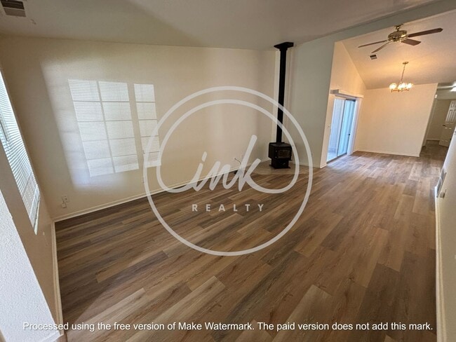 Building Photo - AL1294-1294 Alicia Cir Unit 1 &amp; 2