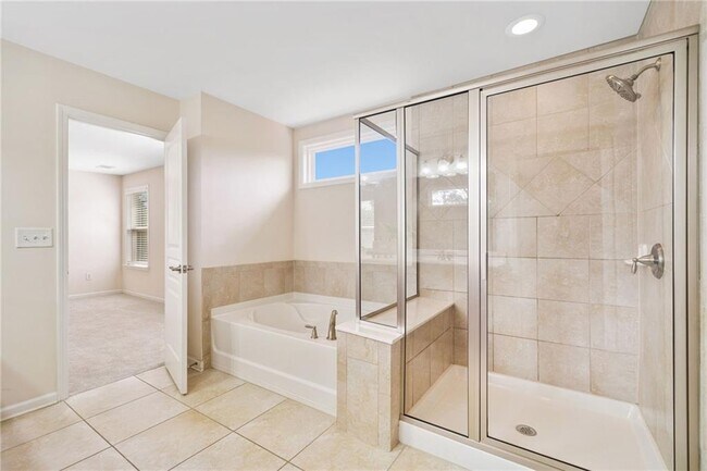 Building Photo - 522 Spring View Dr