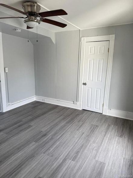 Building Photo - 14 Glass St