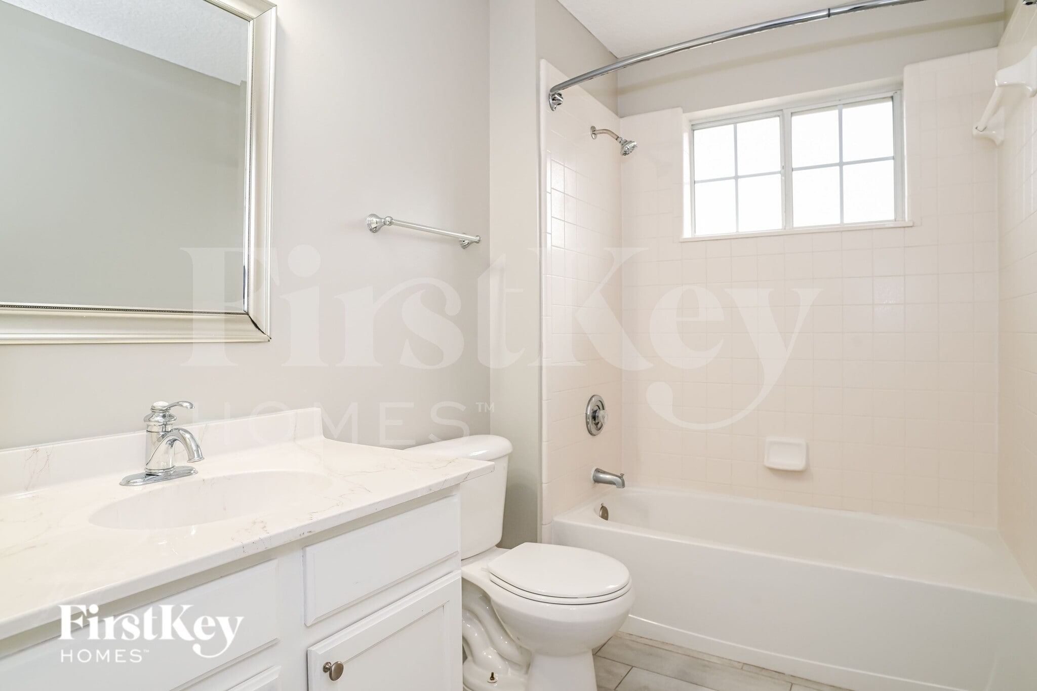 Building Photo - 2352 Chartley Ln S