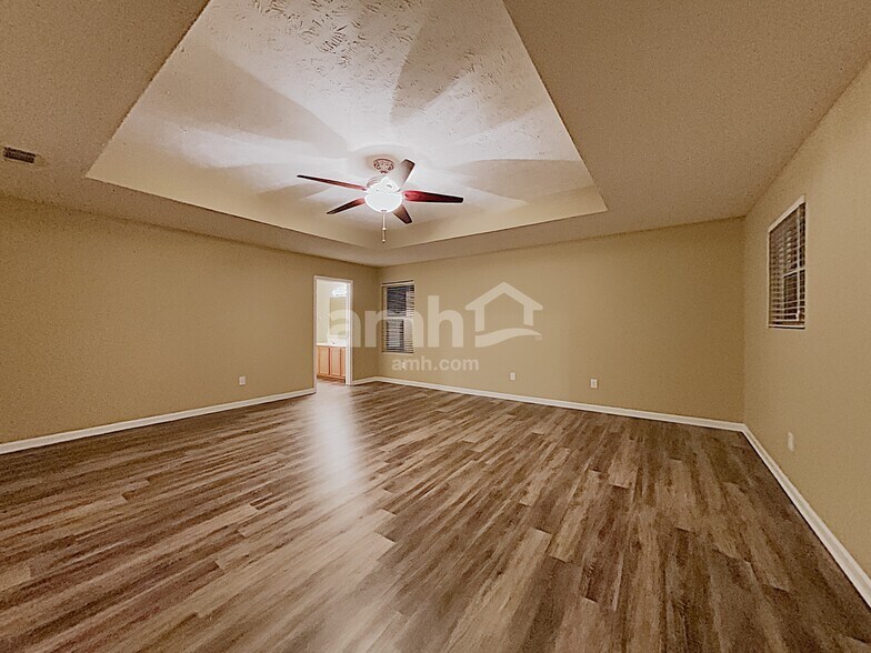 Building Photo - 1410 Dublin Ct