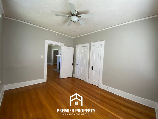 Building Photo - Vibrant 3BR Home near Midtown Memphis | Fireplace, Hardwood Floors & Fenced Yard