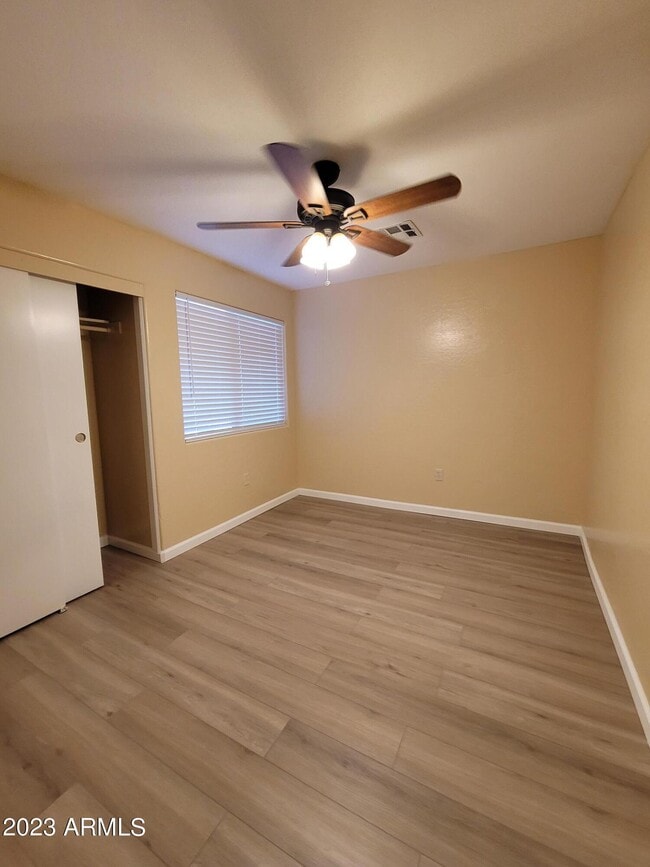 Building Photo - 532 W 9th St