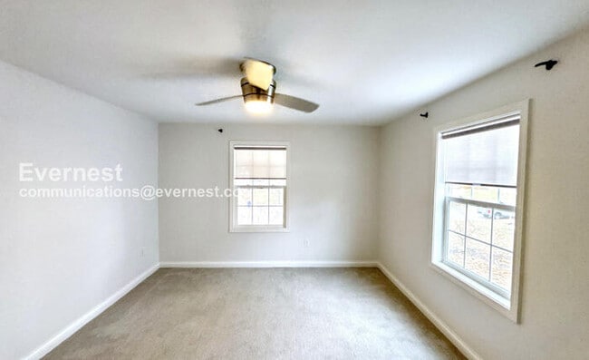 Building Photo - 616 Eastmoor Blvd