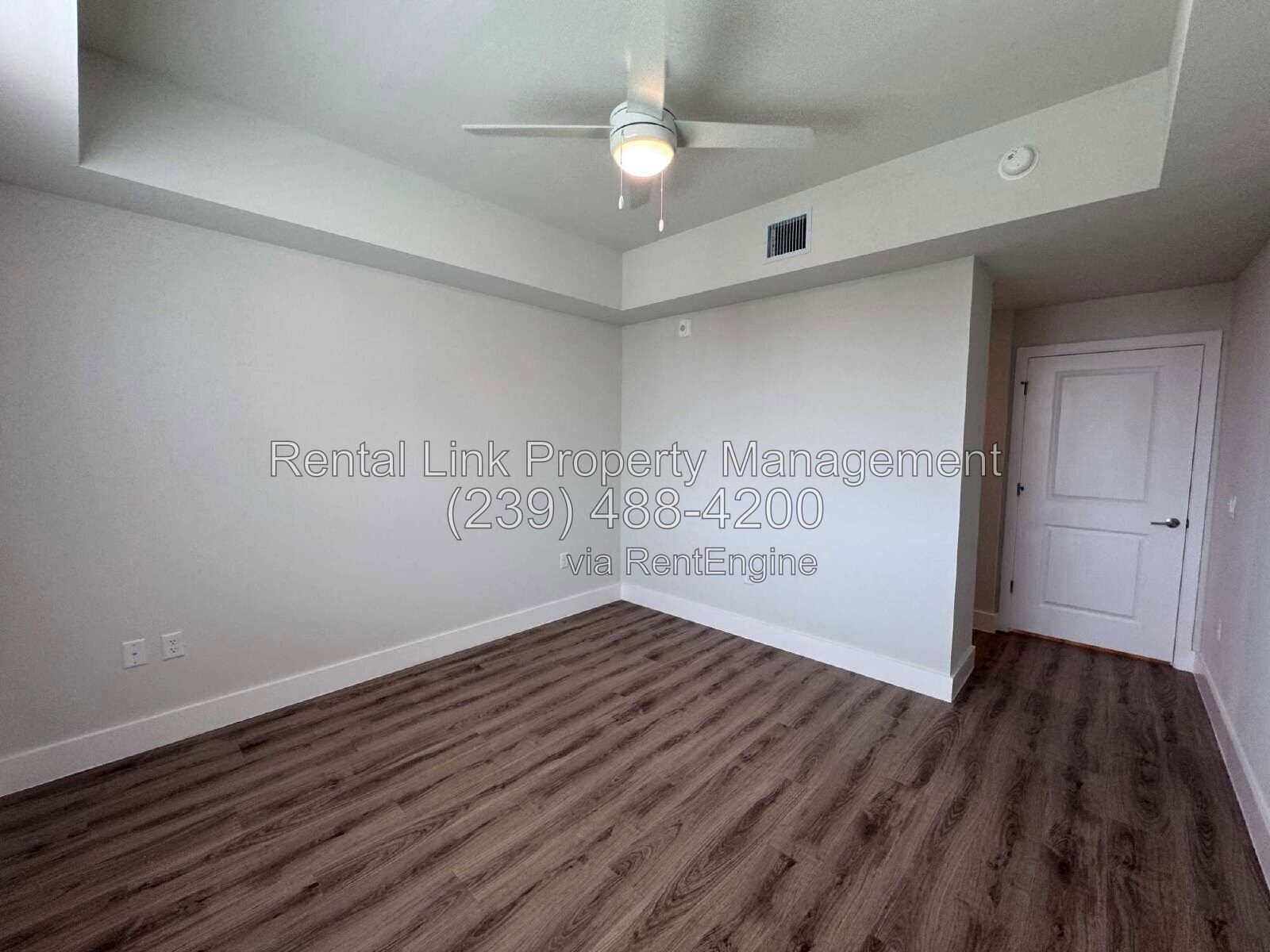 Building Photo - 414 Cape Coral Pkwy E