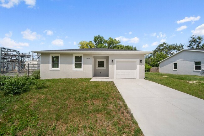 Primary Photo - Brand New Home located in the heart of Tampa!