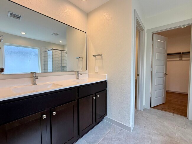 Building Photo - 28930 Yukon River Ct