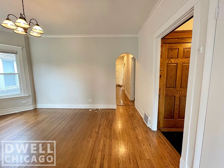 Building Photo - 3818 N Kenneth Ave