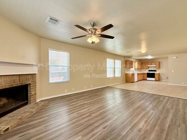 Building Photo - 9011 Timber Hunt