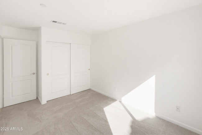 Building Photo - 9321 E Caribbean Ln