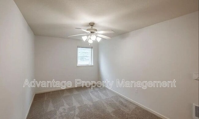 Building Photo - 6298 SW Grand Oaks Dr