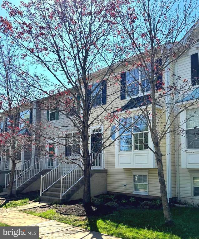 Building Photo - 10314 Butternut Cir