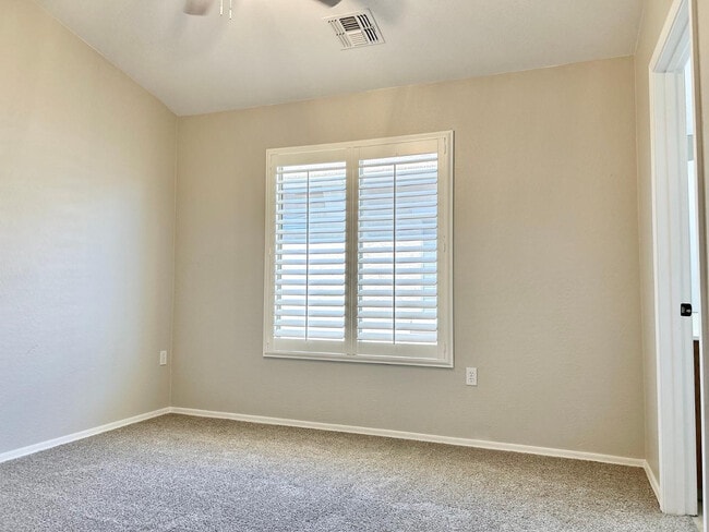 Building Photo - 2024 S Baldwin