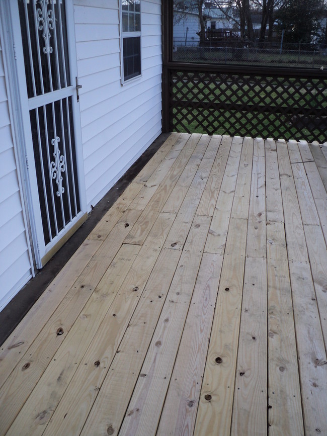Back Deck - 530 10th Ave