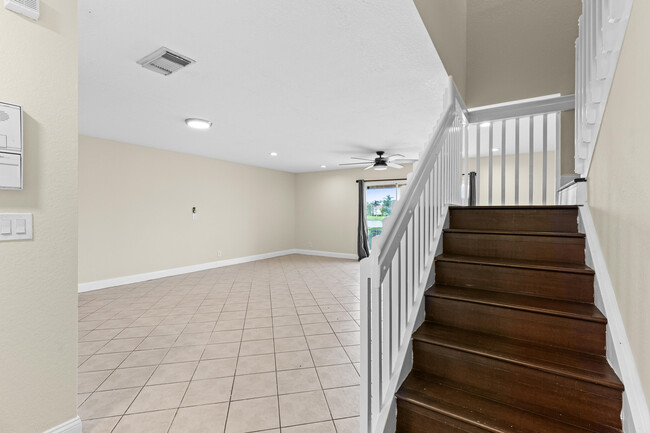 Building Photo - 6219 Eaton St
