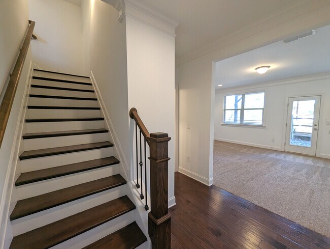 Building Photo - 146 Brindle Ln