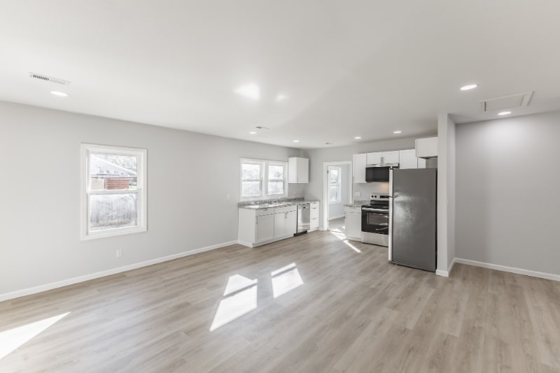 Building Photo - 1223 2nd St SW