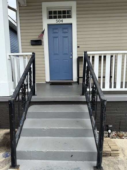 Primary Photo - 504 S Murat St