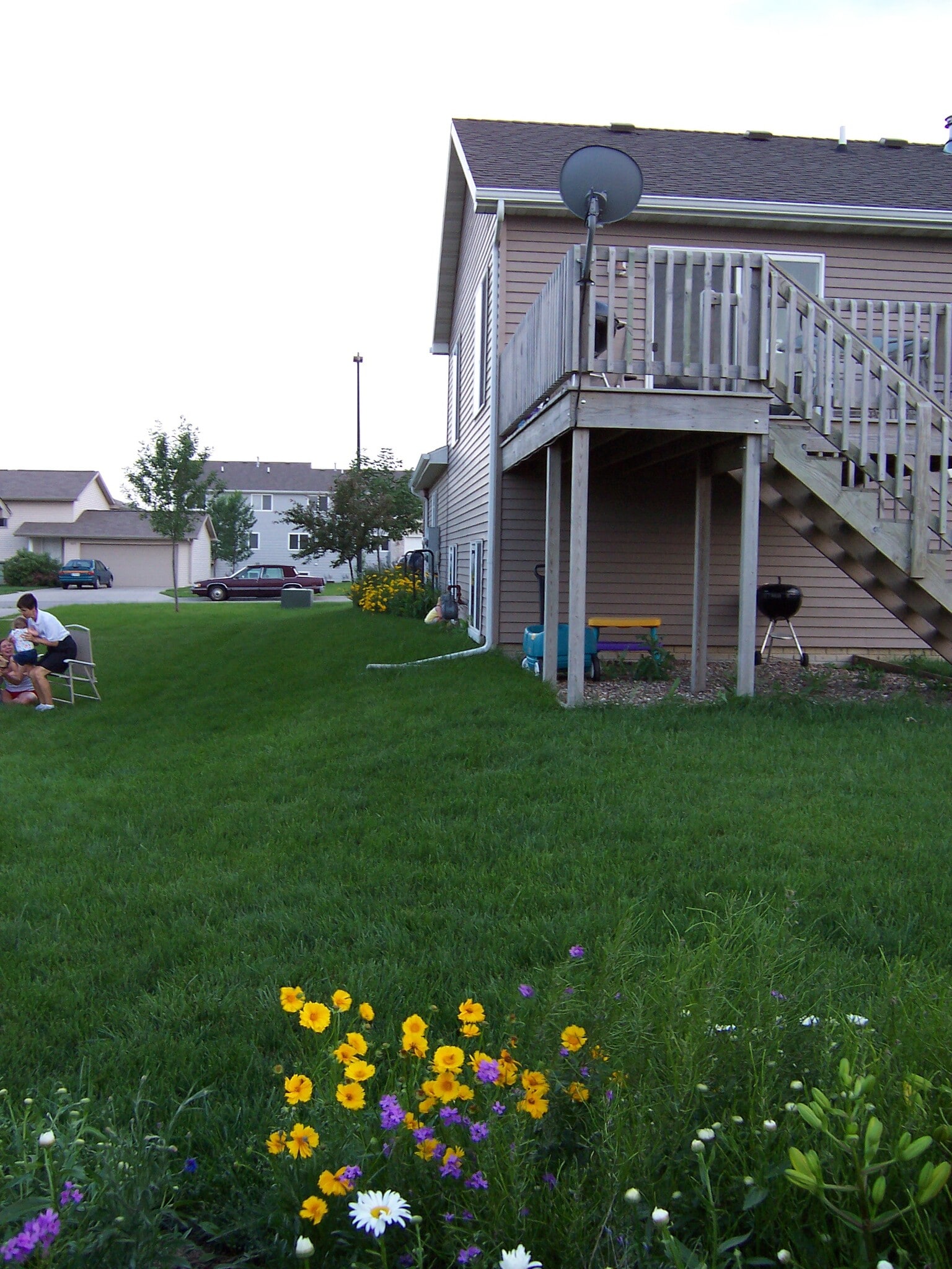 Building Photo - 4613 Twain St