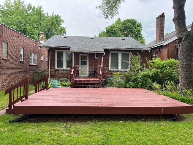 Building Photo - 6553 Scanlan Ave