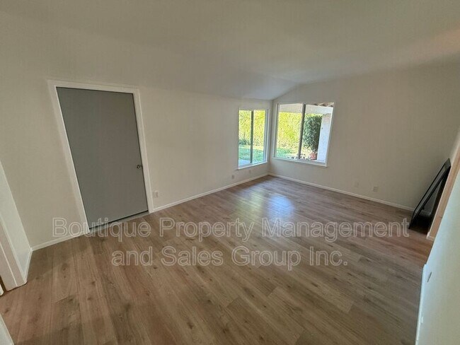 Building Photo - 23892 Danby Dr