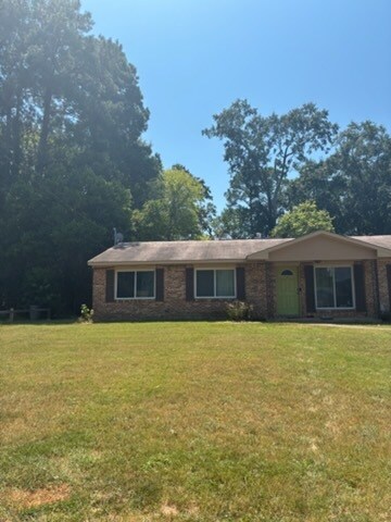 Building Photo - 2706 Vultee Dr