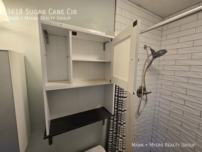 Building Photo - 3618 Sugar Cane Cir