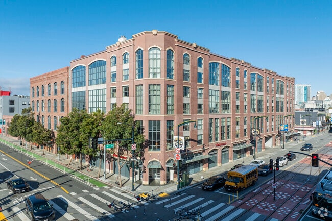 Building Photo - Bluxome Place